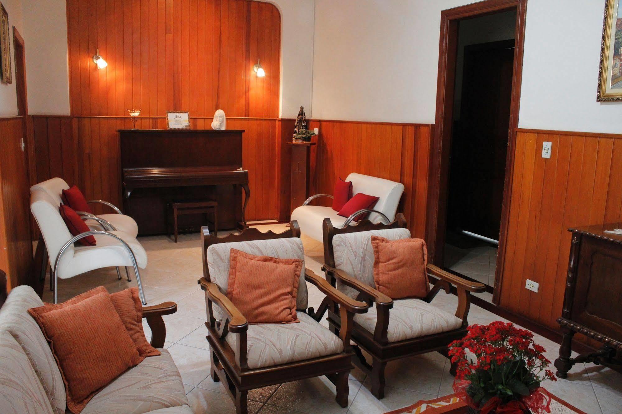Hotel Casa Sao Jose Campos do Jordão Екстериор снимка